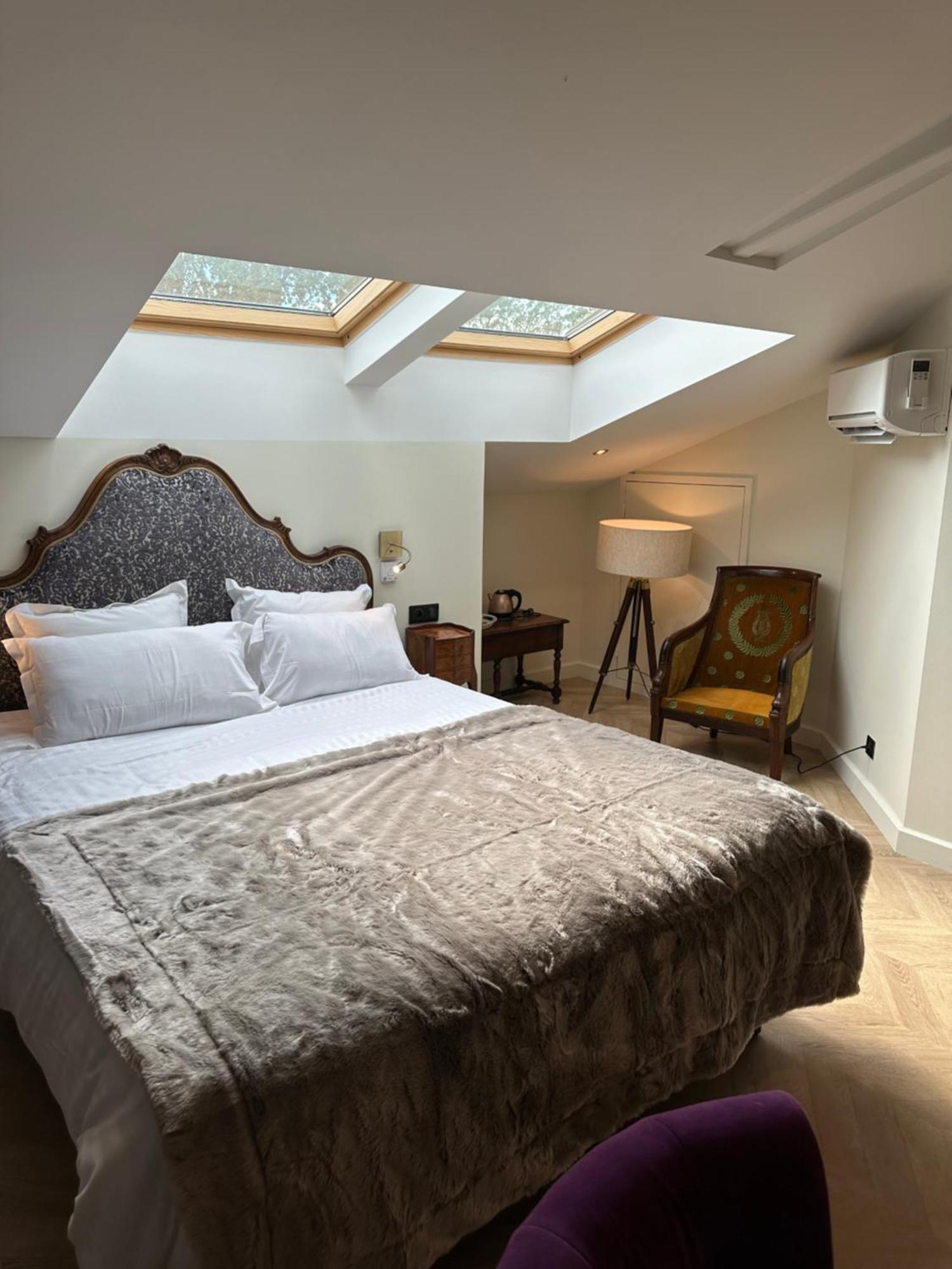 Castel Bois Marie, Maison D'Hotes Montauban Zewnętrze zdjęcie A bedroom at the hotel