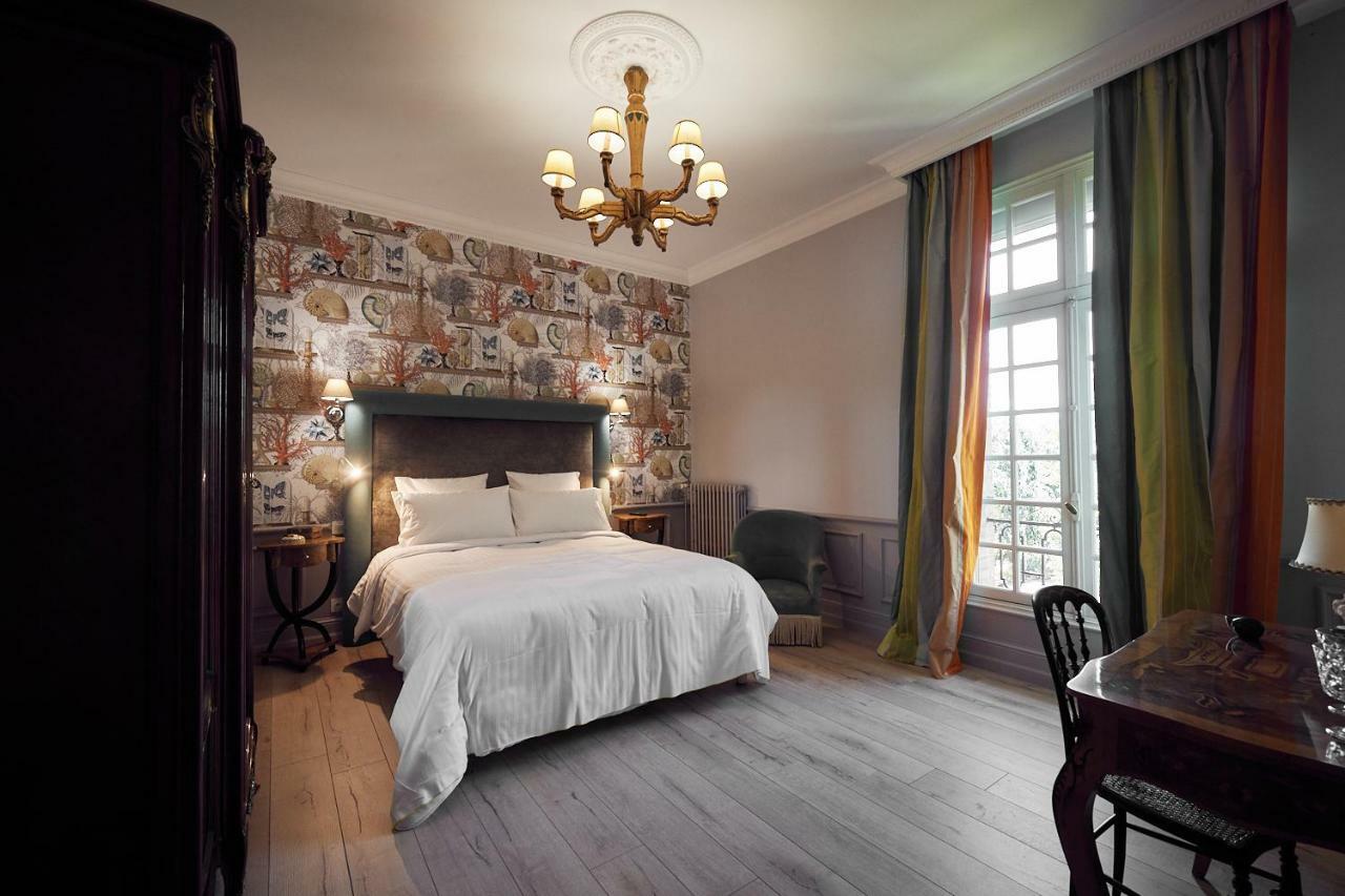 Castel Bois Marie, Maison D'Hotes Montauban Zewnętrze zdjęcie A room at the hotel